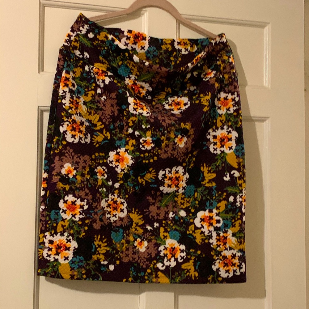 Floral Lularoe Cassie